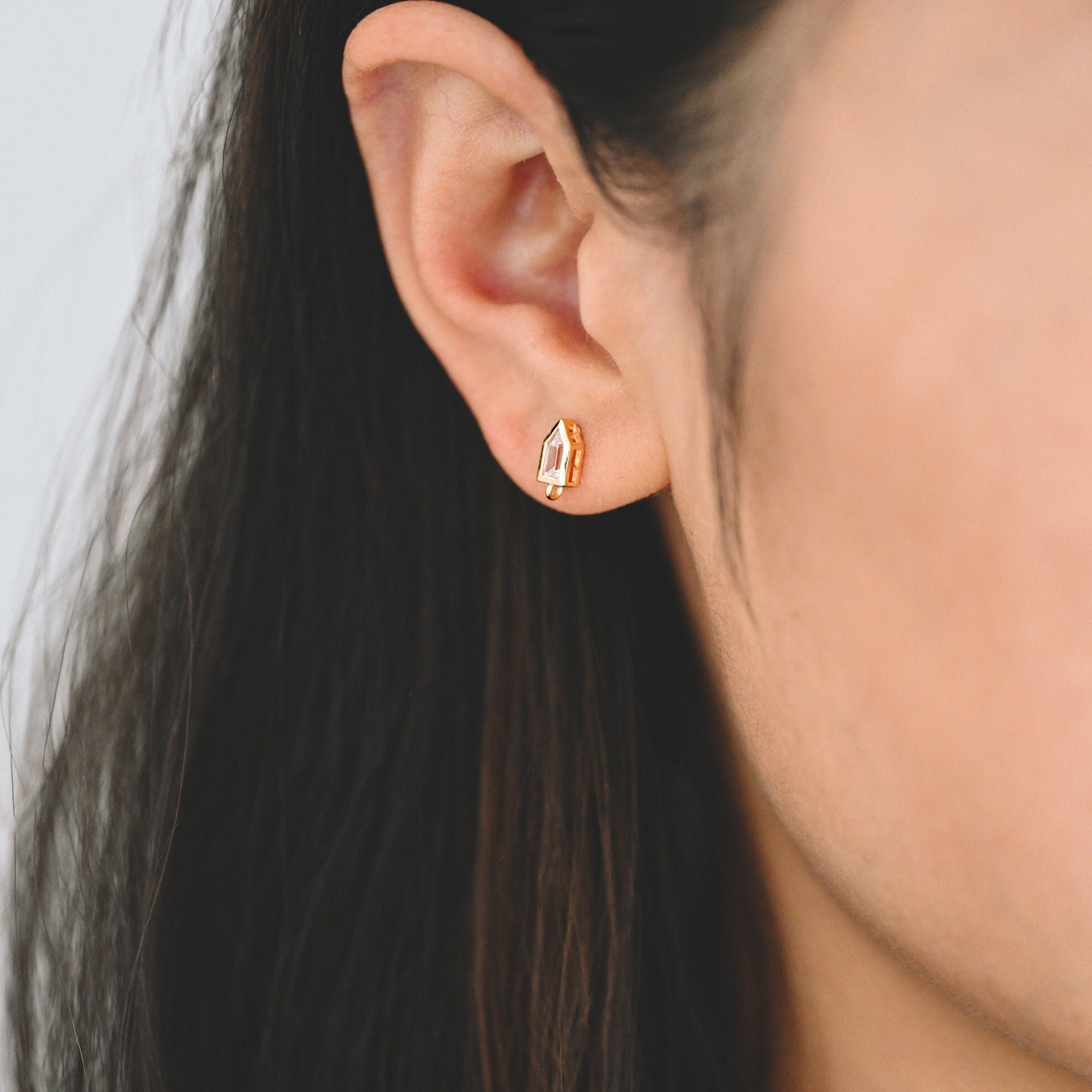 4pcs CZ Pave Arrow Earring Studs, 18K Gold plated Brass Ear Posts, Geometric Earring Findings (#GB-3329-A)